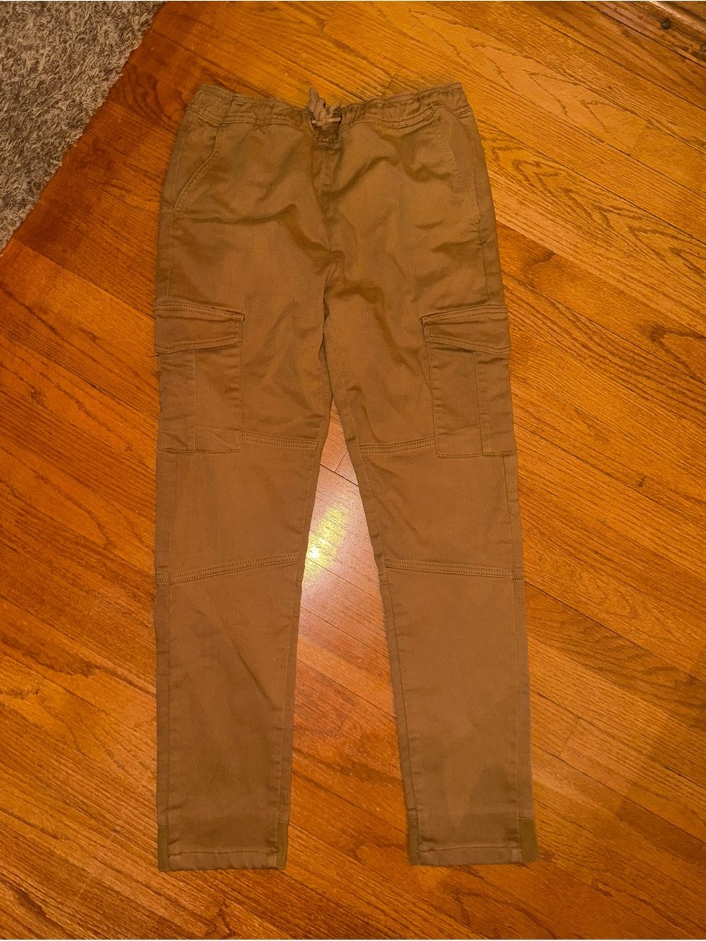 Men's Cargo Sweat Pants in Brown - Casual Utility Style